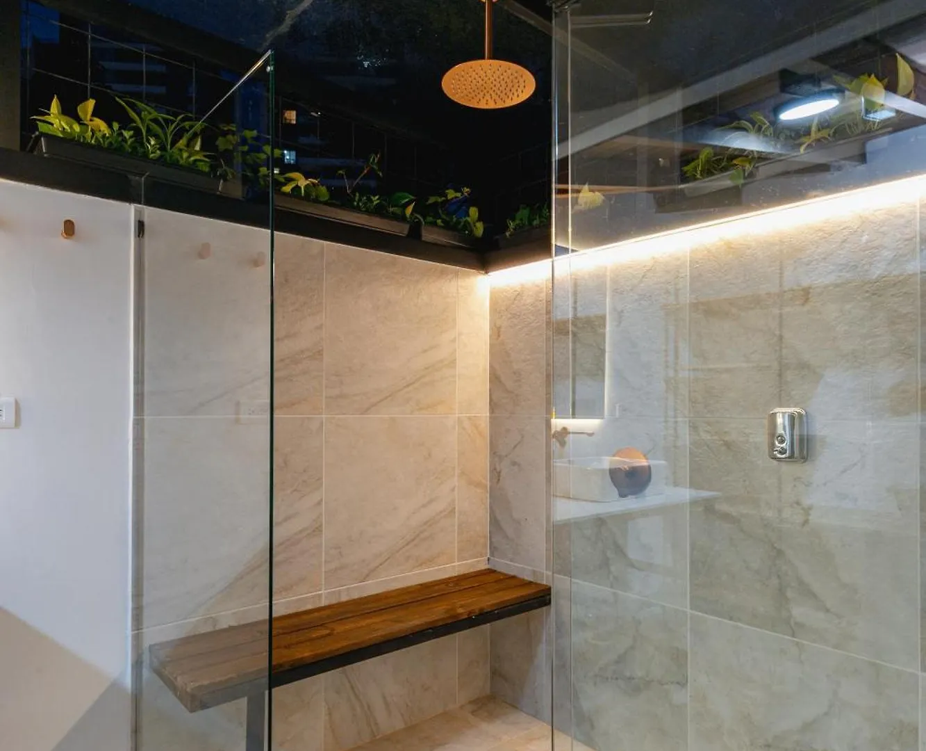 B3 4Br Poblado Penthouse Wit Ac And Jacuzzi Apartment Medellin